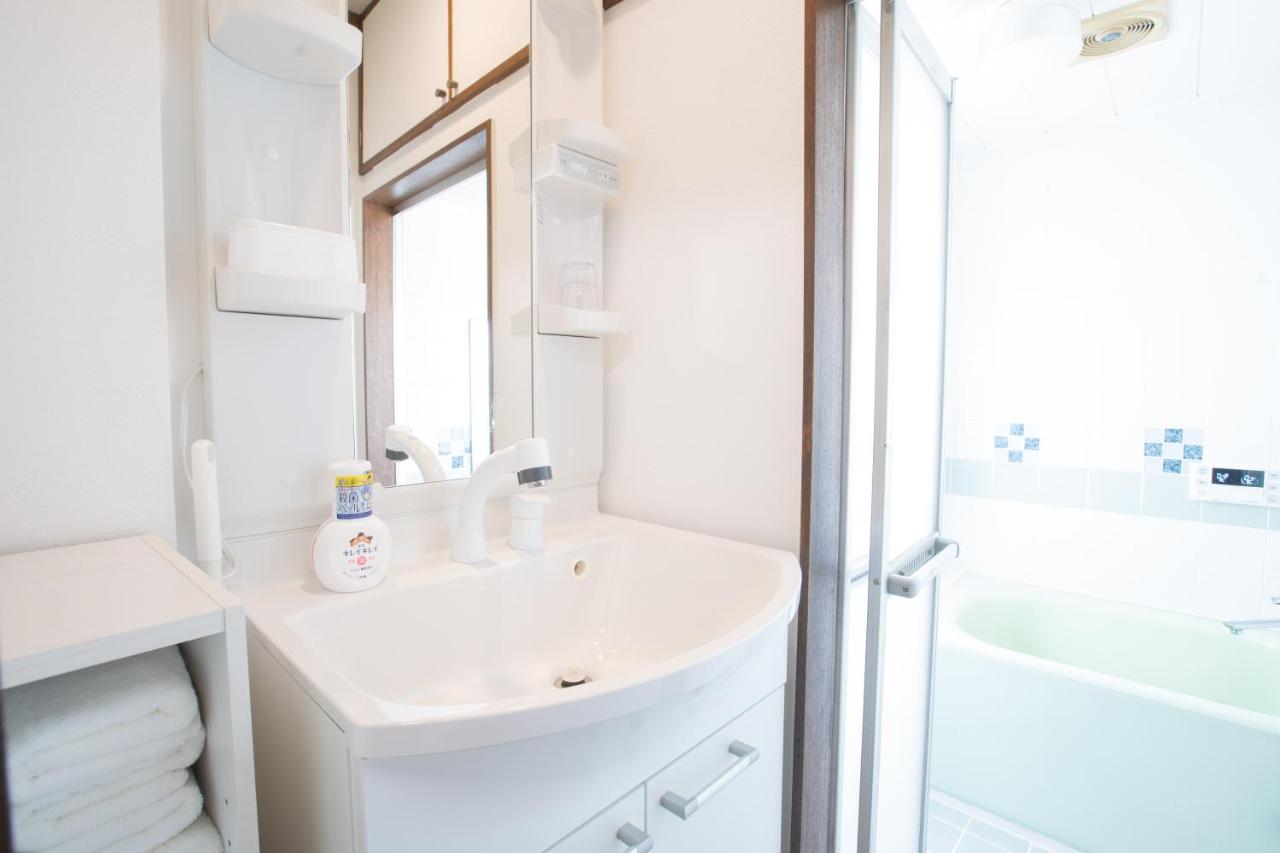 Toko inn courtyard - 3