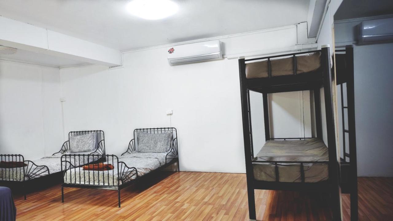 Doodle Lodge Bangkok - 3