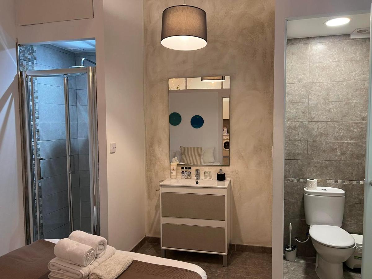 Budget-friendly 1BR in the city center