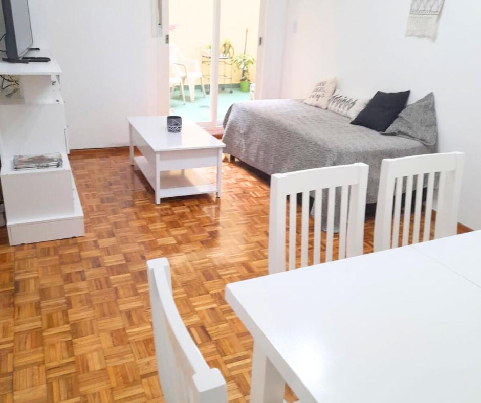 CENTRO - Sarmiento 1462 - 2