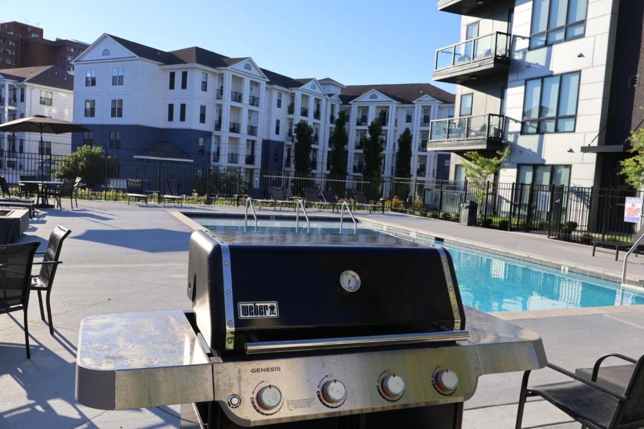 Downtown Midtown Vanderbilt, Honky Tonk Party Pad 1, Parking Gym Pool - 2