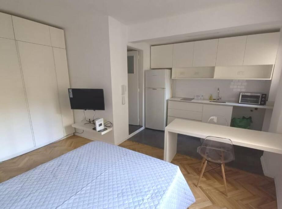 Modern Loft in Prime Location - 4