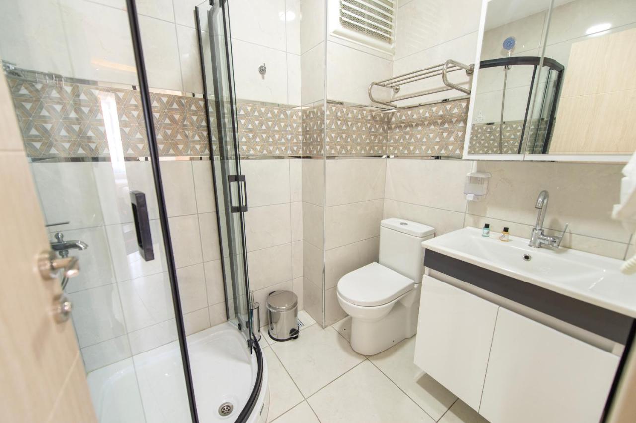 Deluxe Suite with Sea View