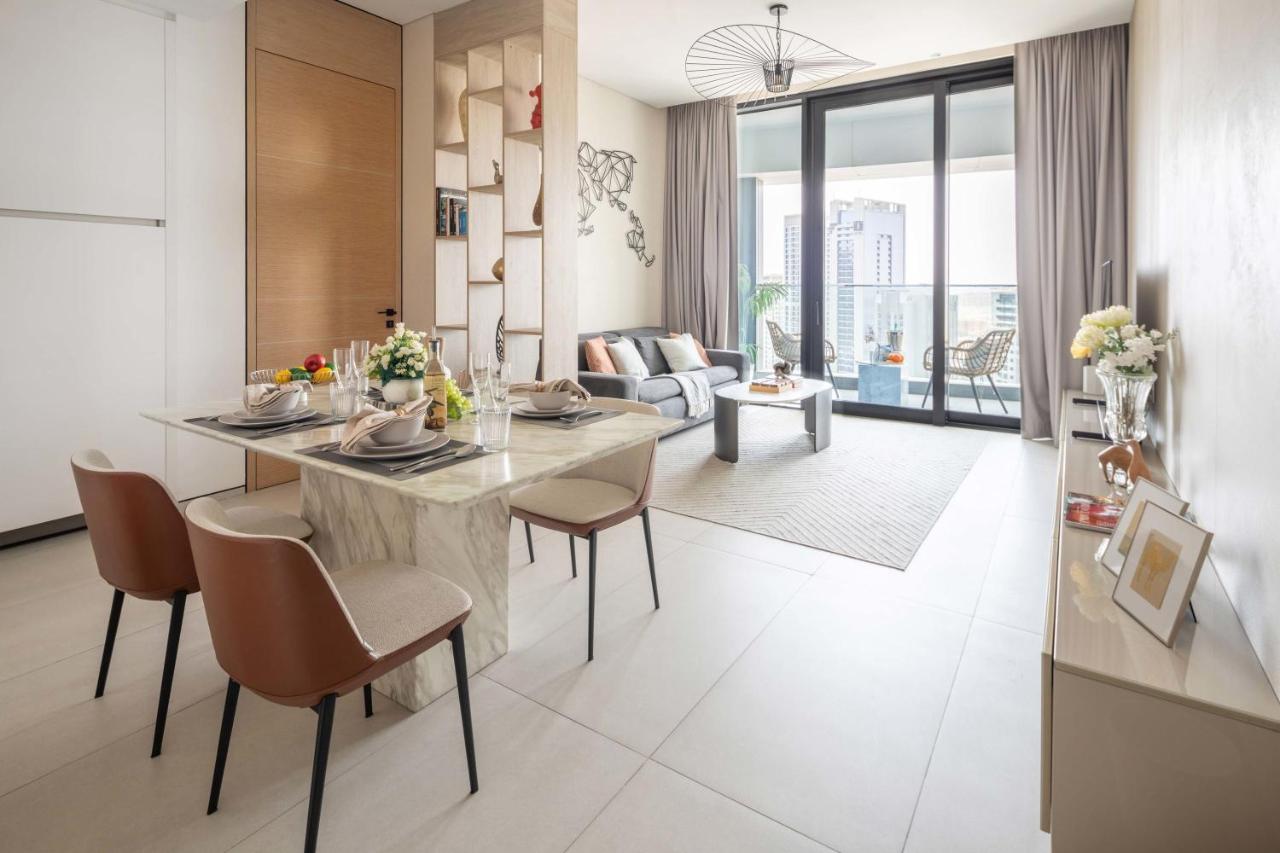 Frank Porter - The Address JBR - 3