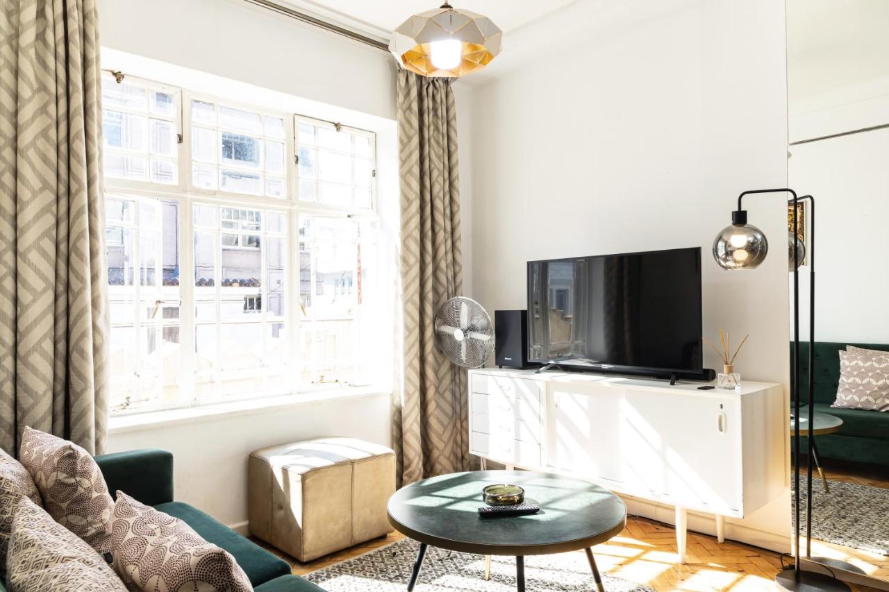 Charming 1BR on Green Market Sq - 4