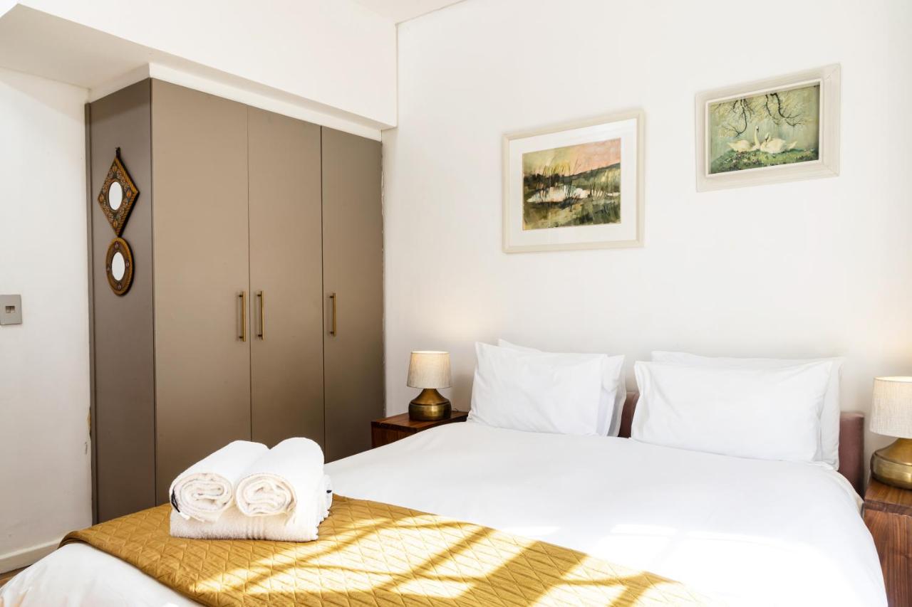 Charming 1BR on Green Market Sq - 3