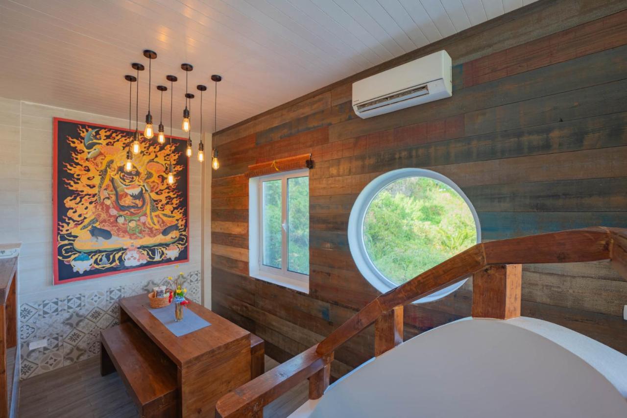 Flores Garden Retreat - 4