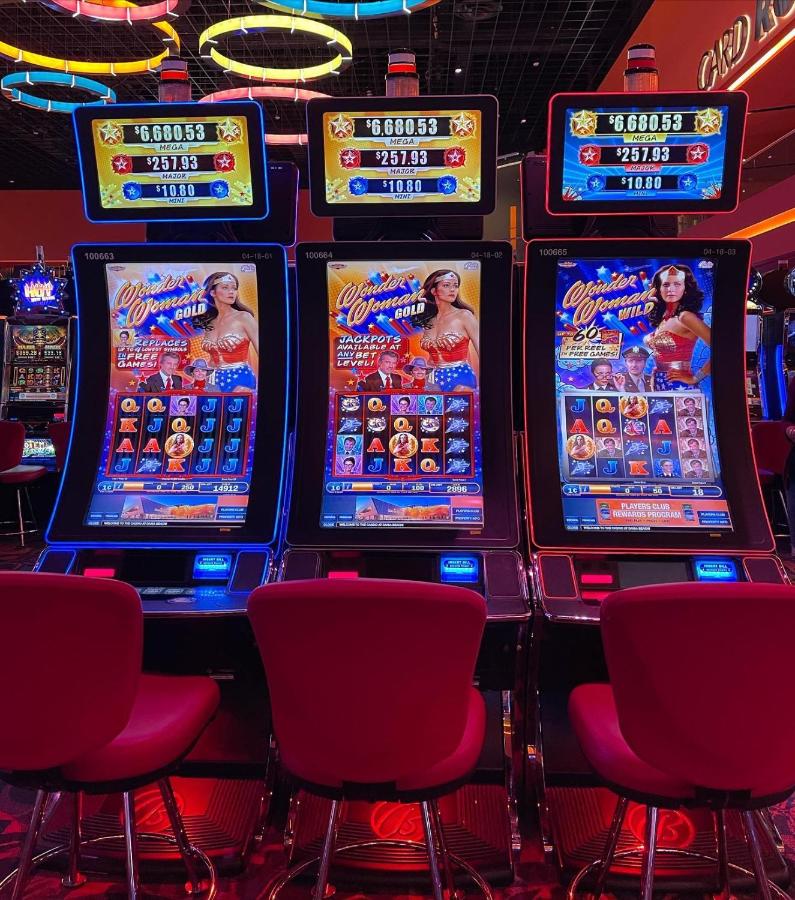 Beautiful House 7 min from Miami Airport w FREE parking - 5