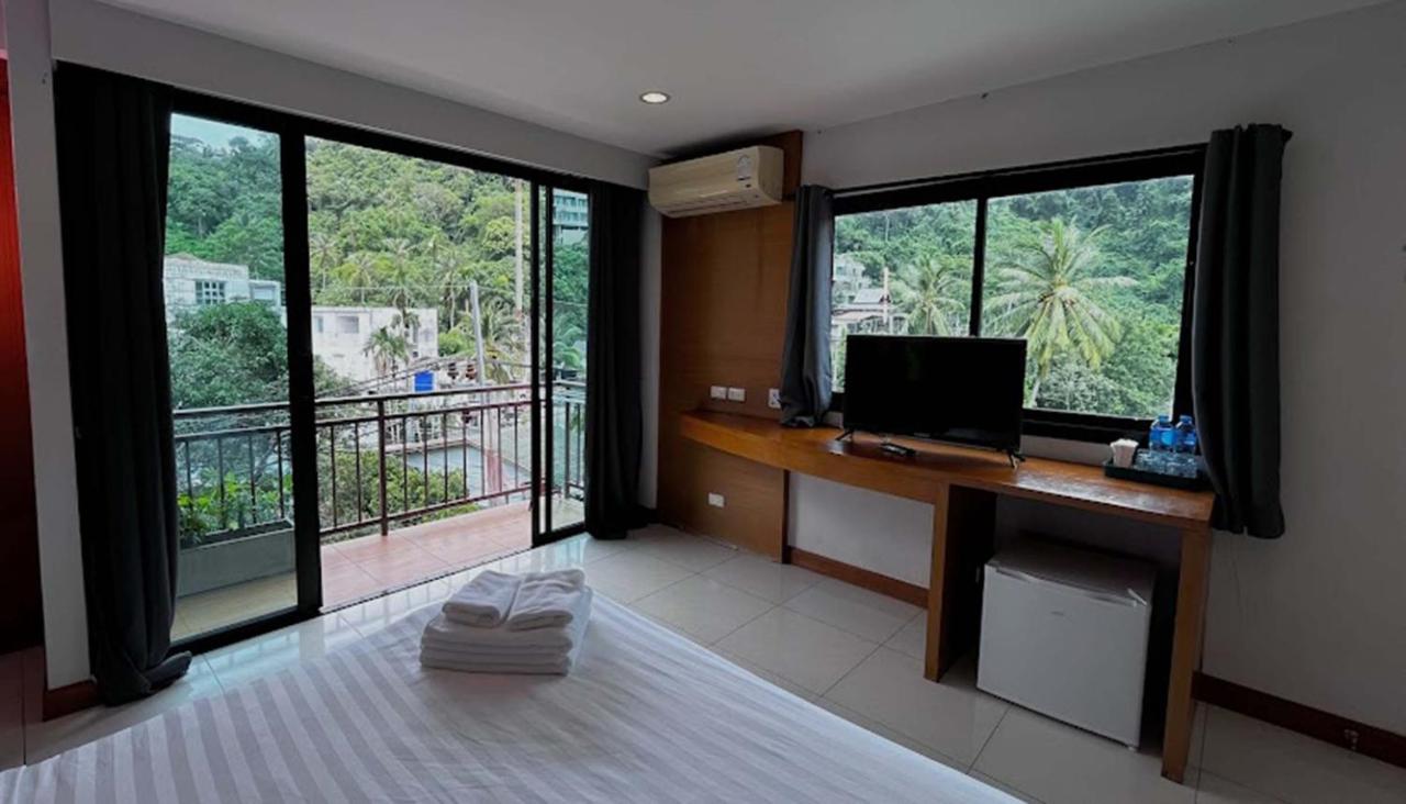 Coco Mountain View Guest House Hotel - 4