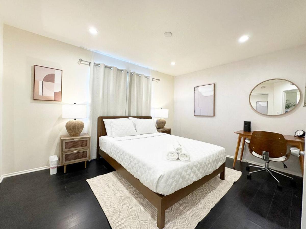 Bohemian Dream- 2BR, Retreat Near Hollywood -BR6 - 2