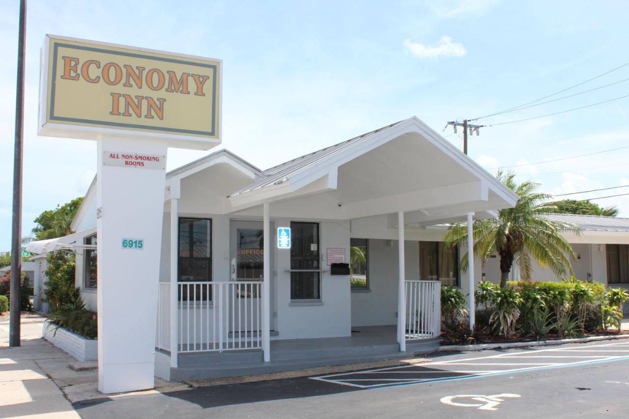 Economy Inn Lake Worth Beach — photo 14