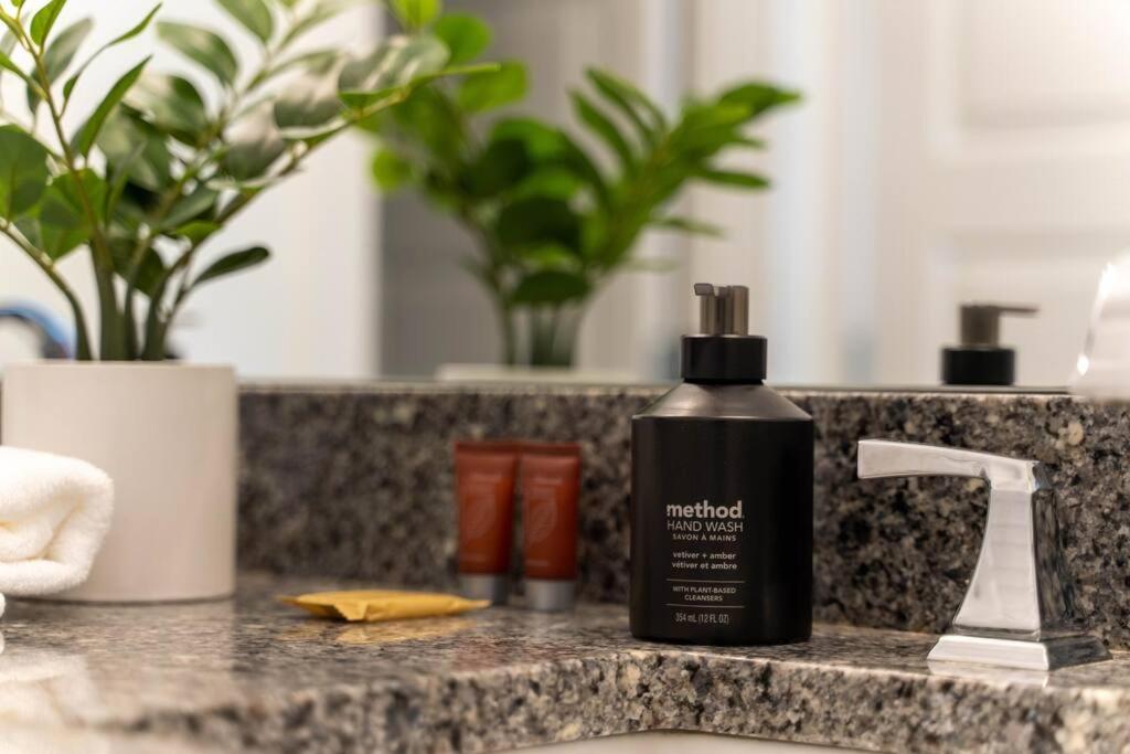 Walkable Hotspot Bars Nearby Broadway Close - 3