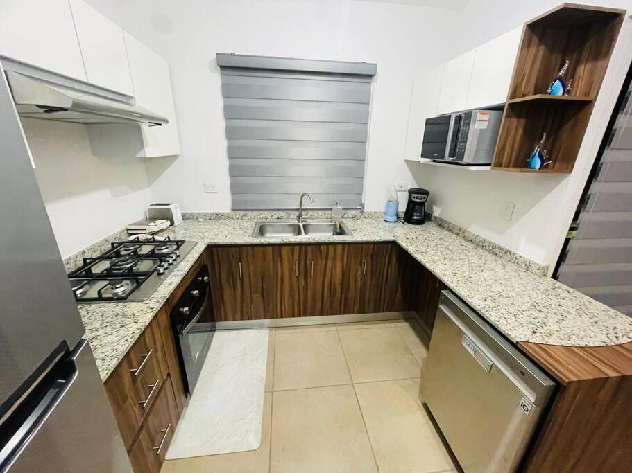 Maderos Residencial PentHouse and RoofTop - 5