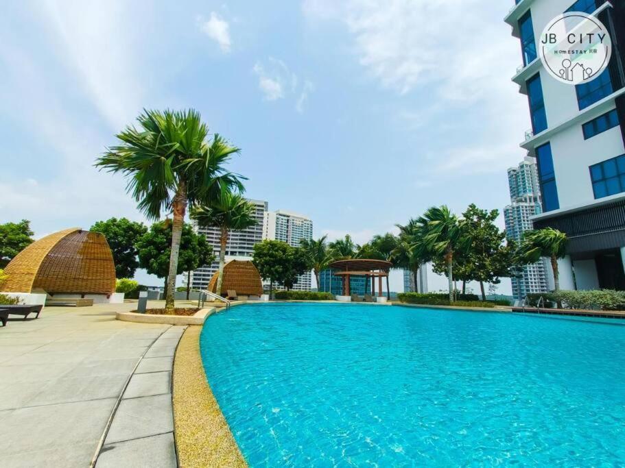 Almas Suites 2Pax Netflix Puteri Harbour BySTAY - 4