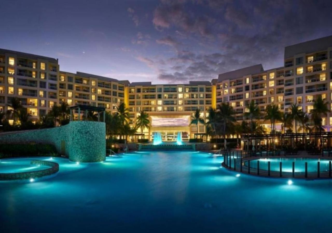 Enjoy the white sand resort beach in a 1BD vacation condo onsite infinity pool, spa, and mini golf - 2