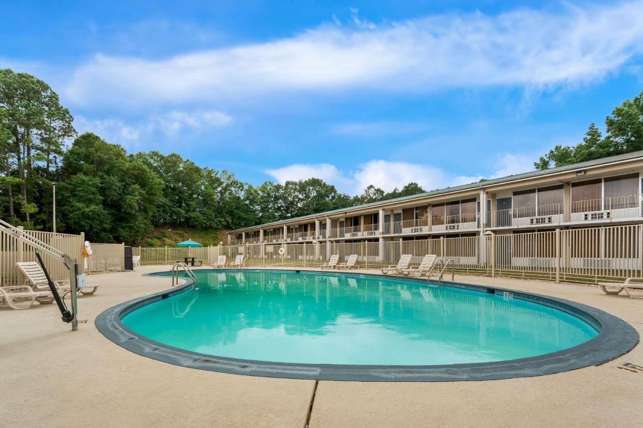 Skyland Motel — photo 1