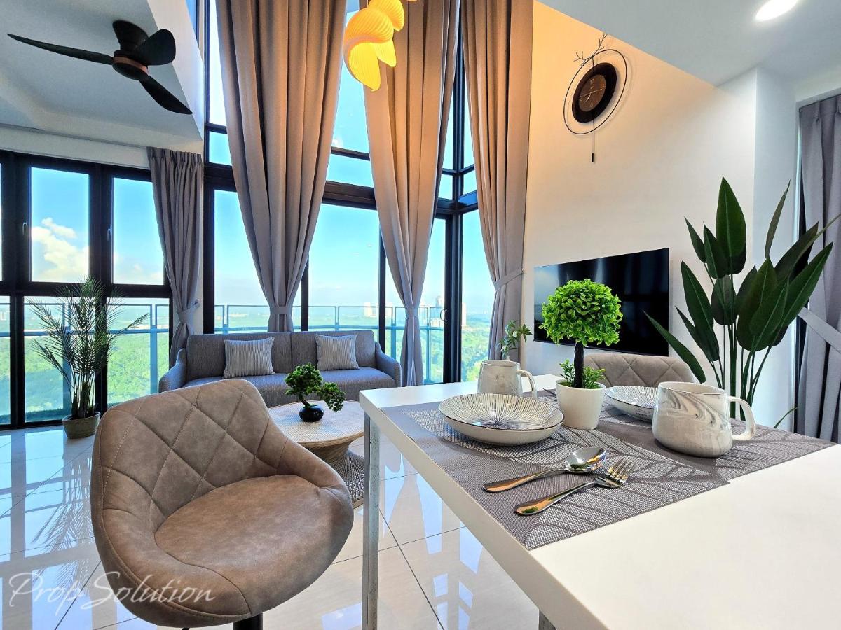 Loft Suite Johor Bahru Legoland 6Pax