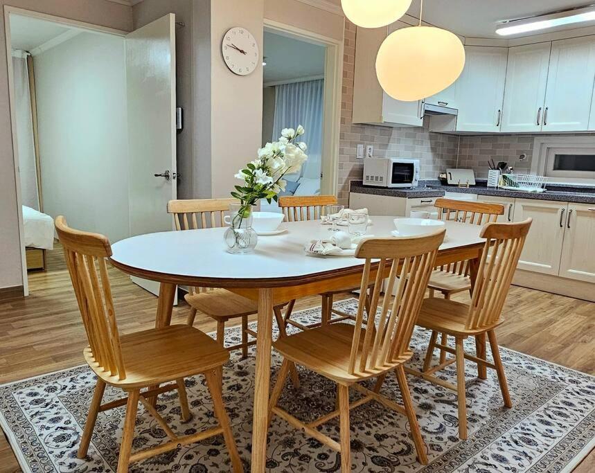 Stay in Here Wangsimni Seoul - 4