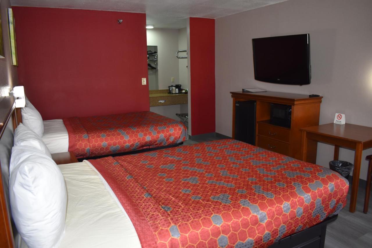Heritage Inn — photo 12