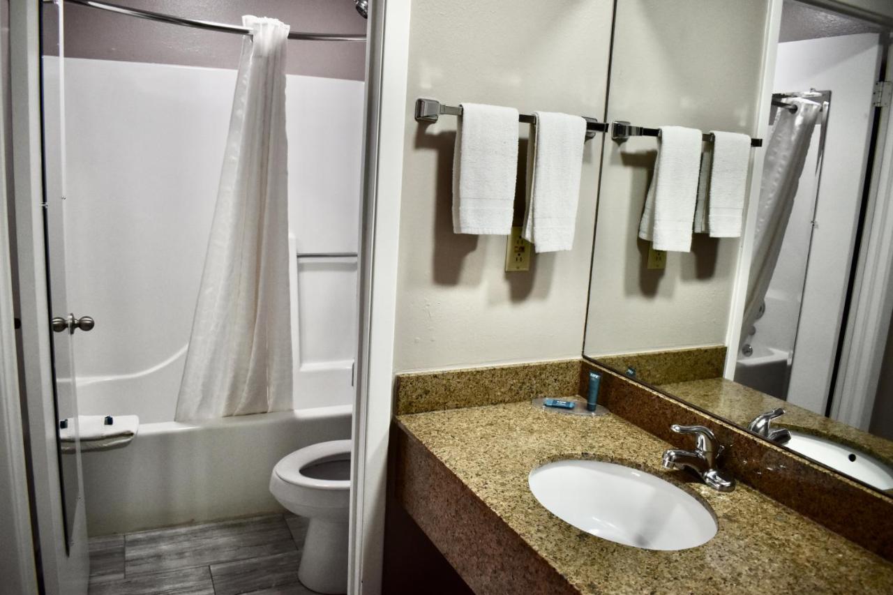Heritage Inn — photo 14