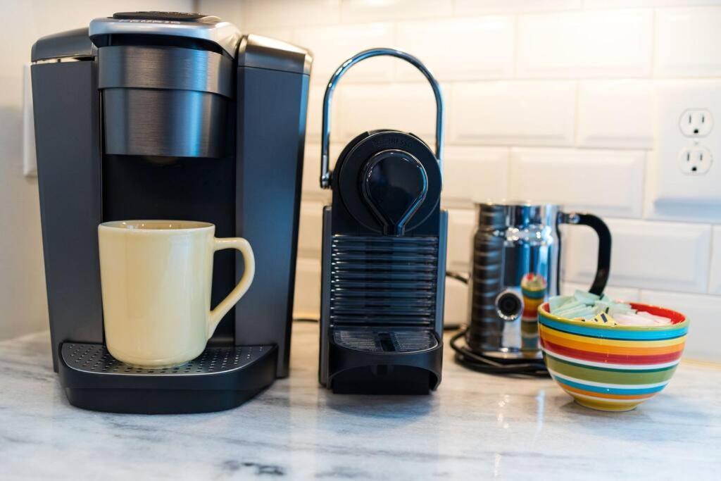 Beautiful 3 Bedroom! Near Broadway-12th S-Gulch - 2