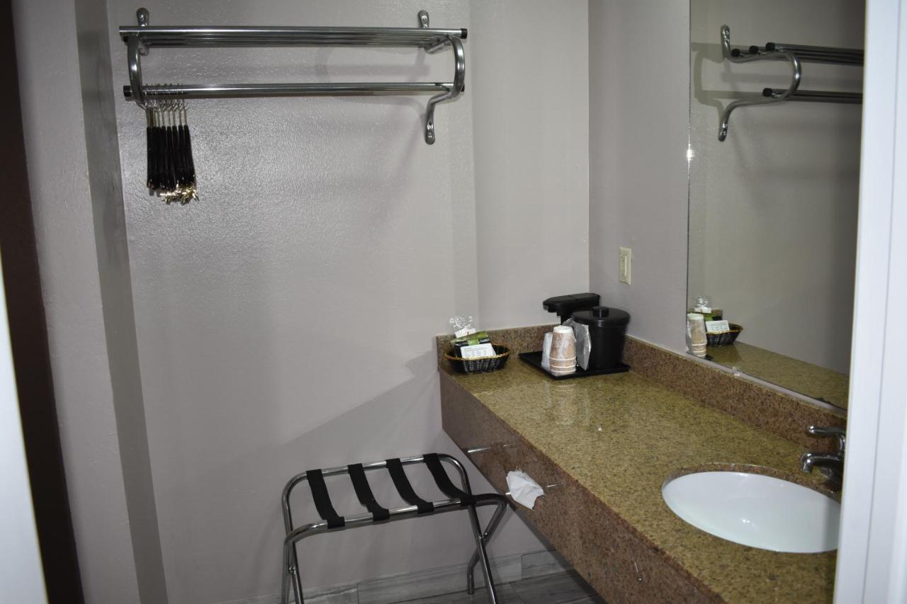 Heritage Inn — photo 3