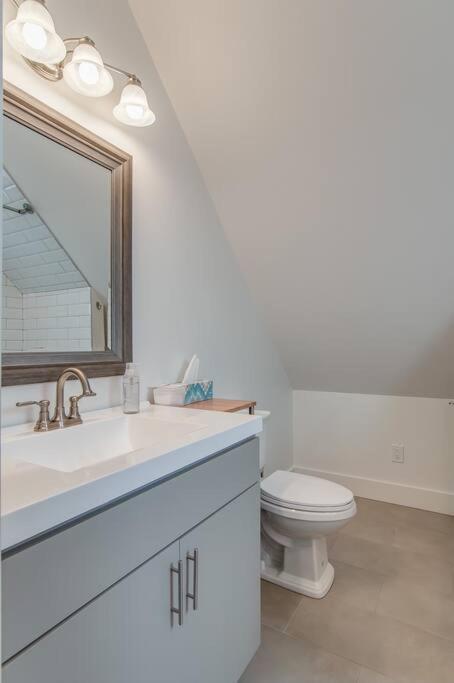 Cozy Loft - Steps to 12th South and Belmont - 5