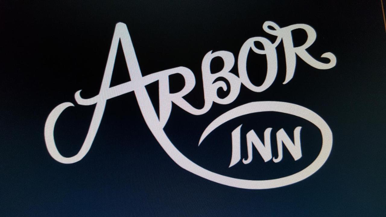 Arbor Inn Monterey — photo 13