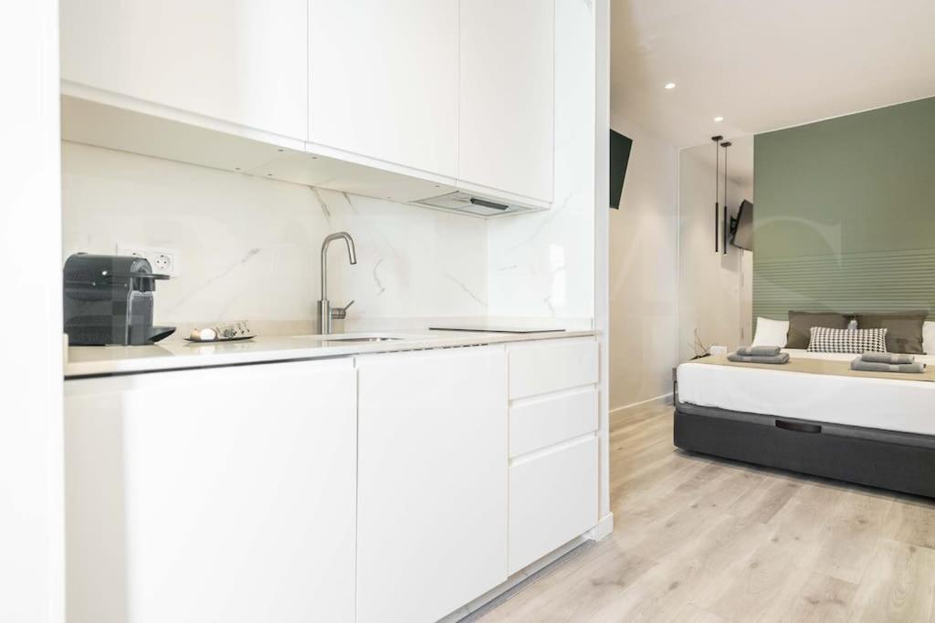 Hidden Gem studio in the heart of Malaga by REMS - 4