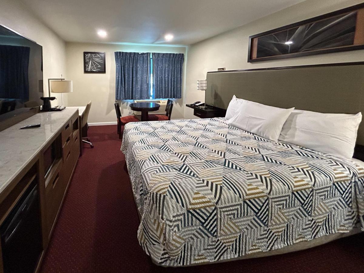 California Lodge Suites — photo 14