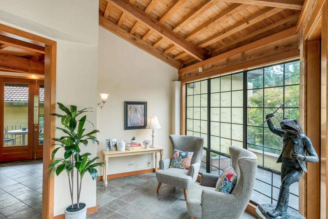 Sonoma Coast Villa — photo 22