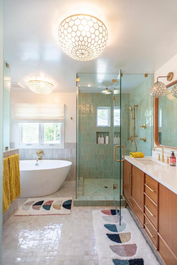 Walk to Venice Beach from Luxury home - 2