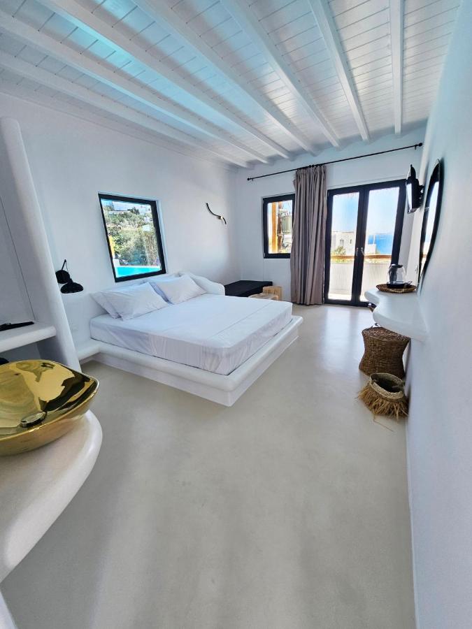 ELLI TROPiCAL LUXURY SUITES SUNSET-INFINITY POOL- SEA SIDE-NEAR CENTER PARKING - 3