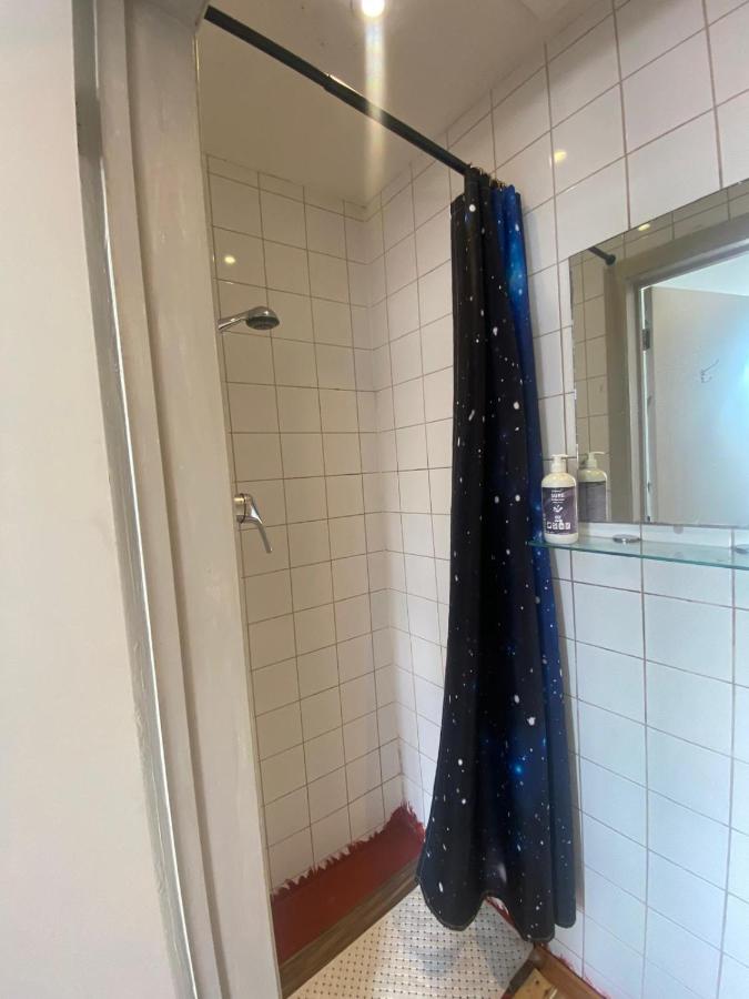 Cyber-Art studio in Camden - 3