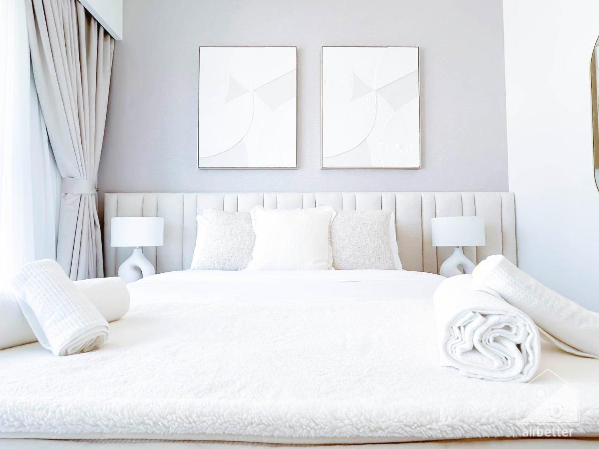 Prestigious Burj Royale luxury Apartments Downtown - 2