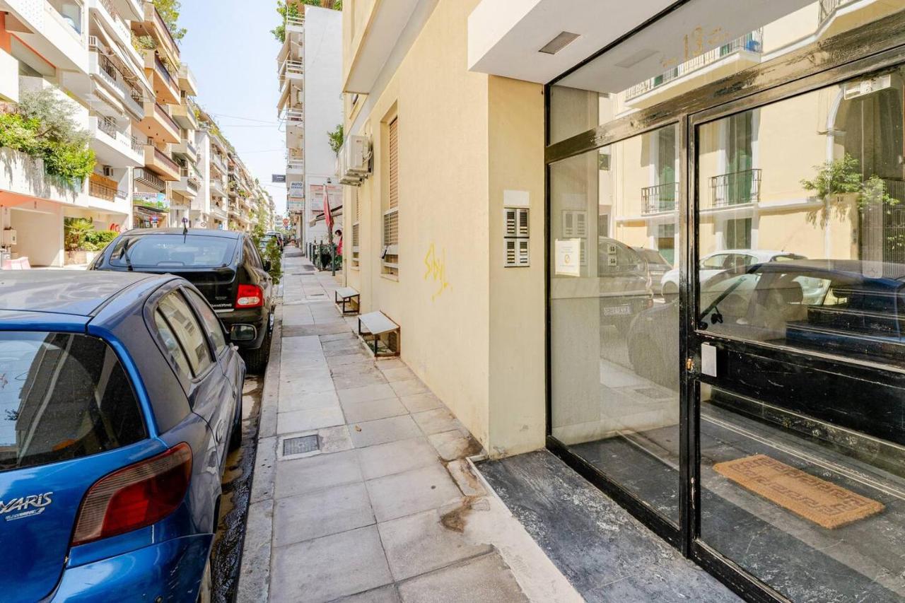 George's Cozy 60m2 Apartment 7' Metro - 5