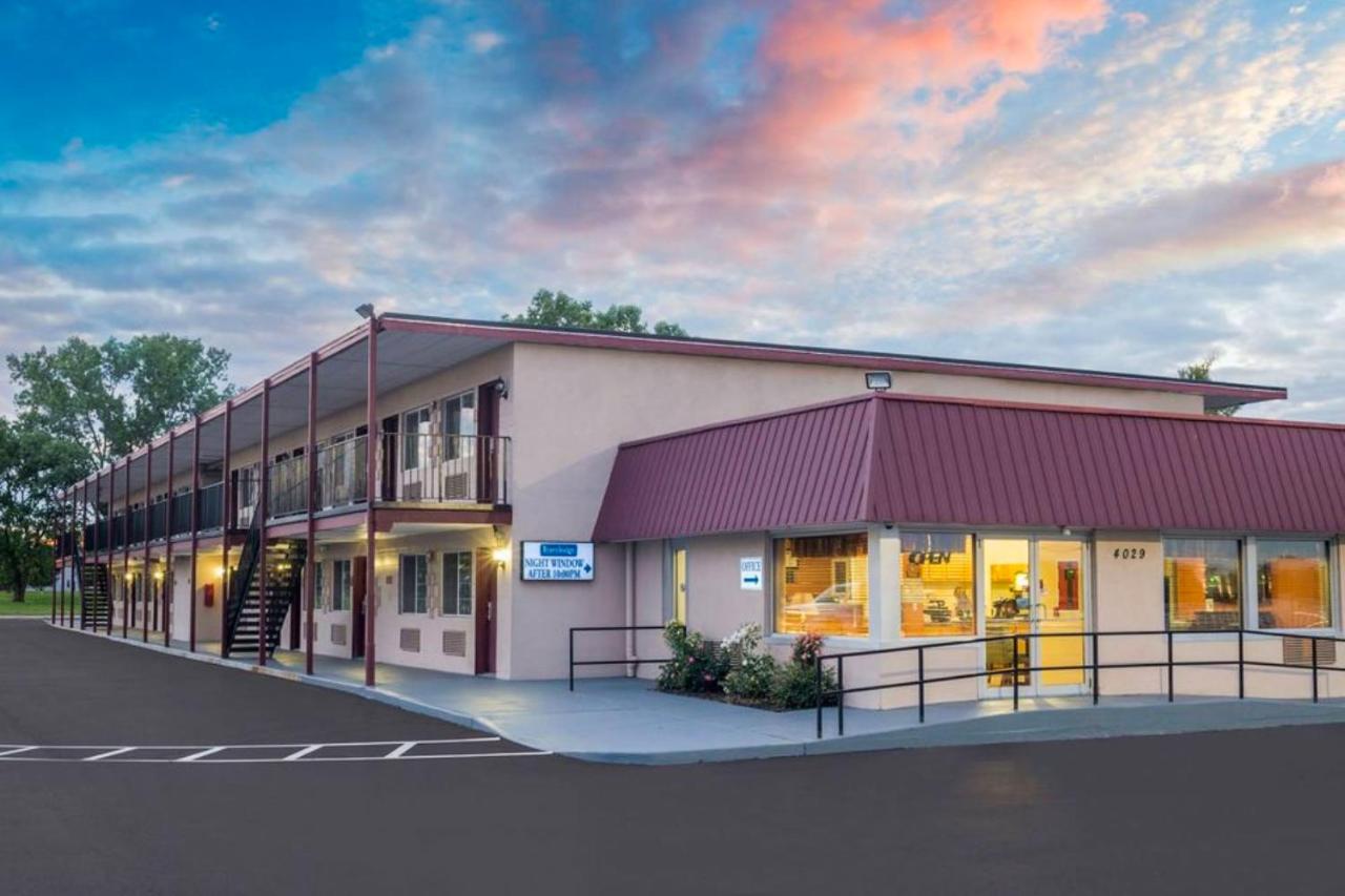 Image: Grove City Travel Inn South Columbus