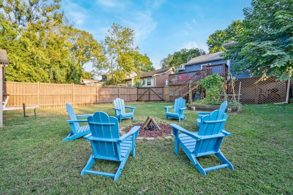 Bright Bungalow in Hip East Nashville Walk to 5 Points - Only 2 miles to Downtown - 3