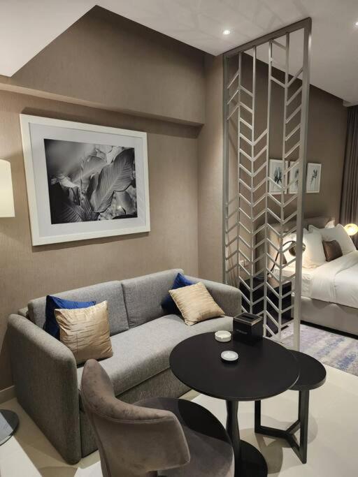 LeModCasa - Modern Chic studio - 2