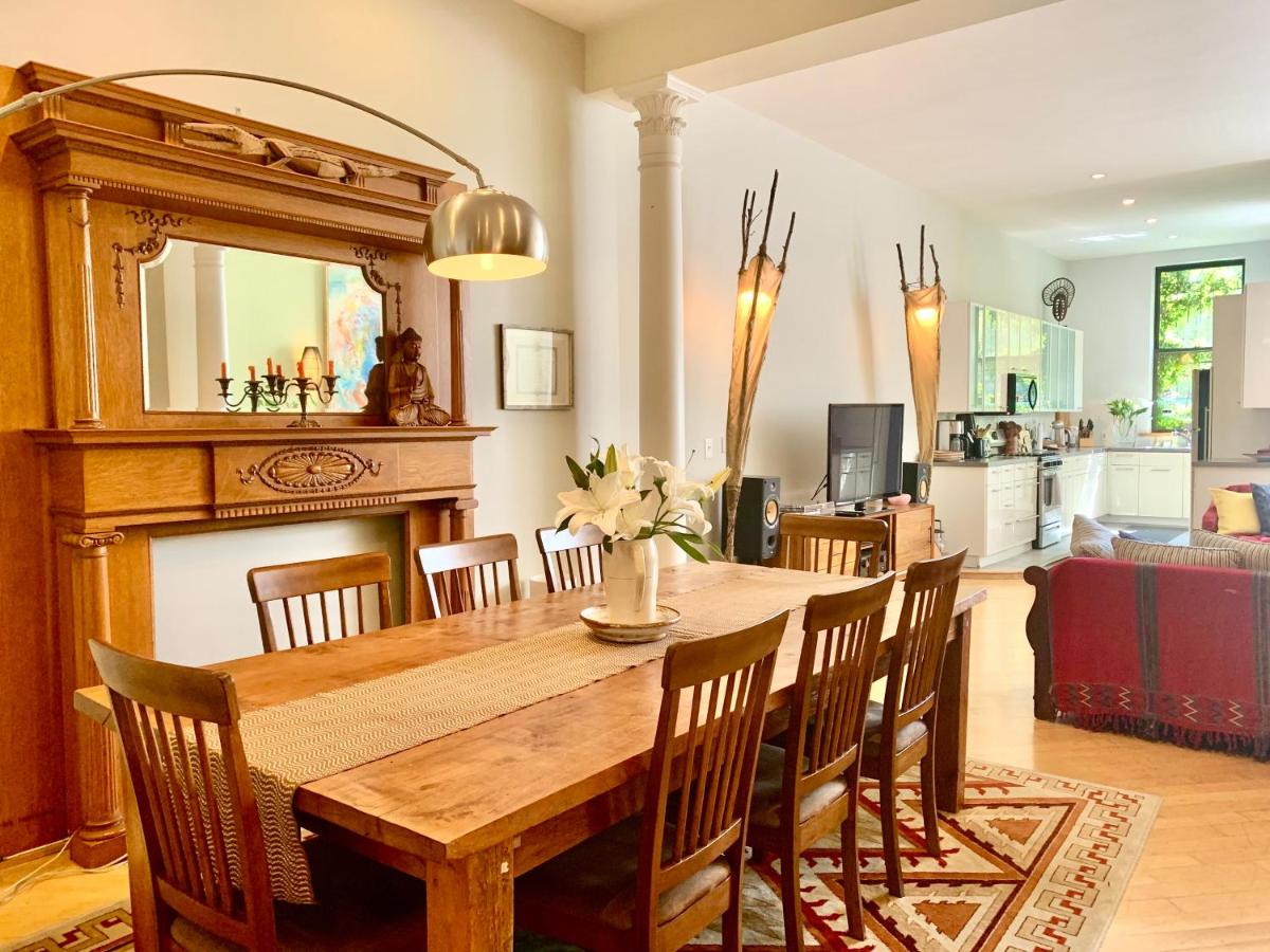 2 bedrooms with one private bathroom in lovely home - 4