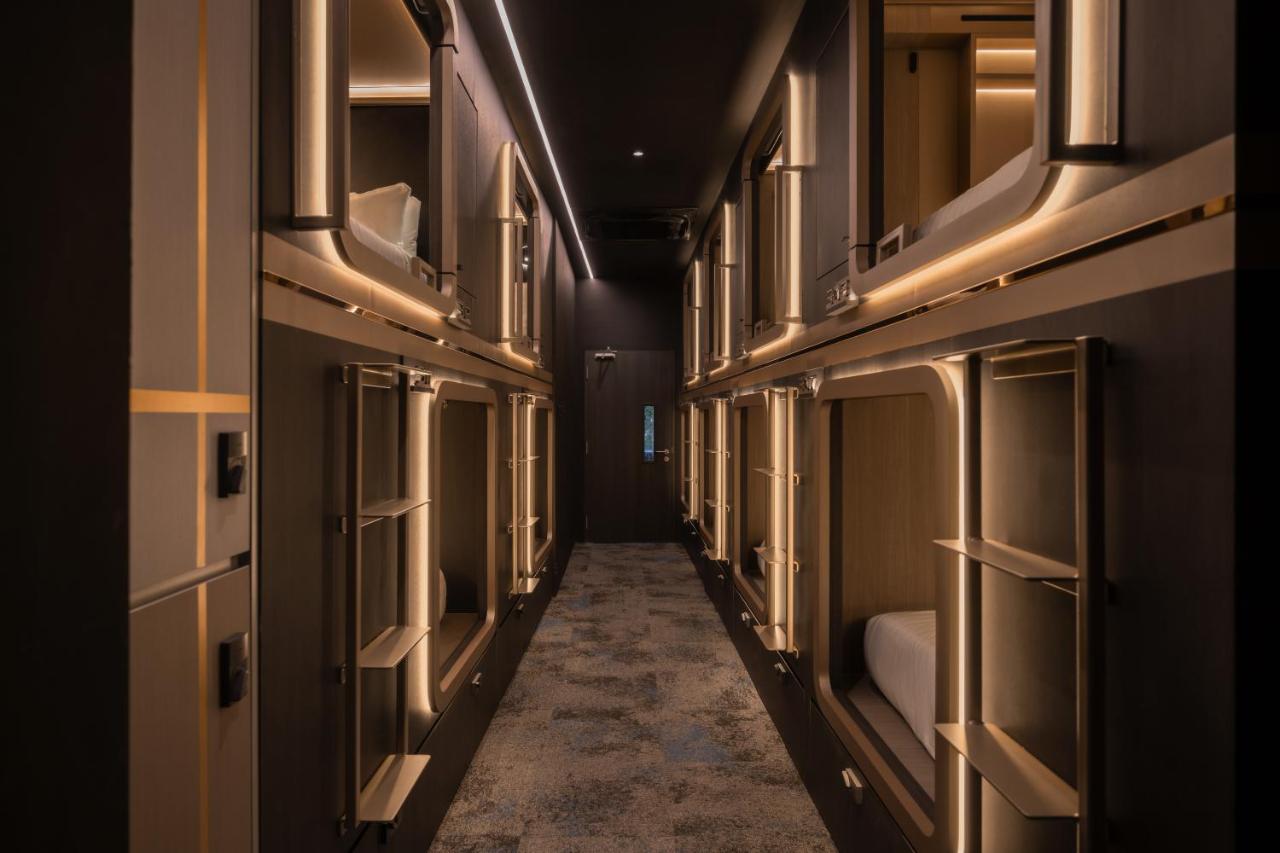 Cube Social Boutique Capsule Hotel at Boat Quay - 2
