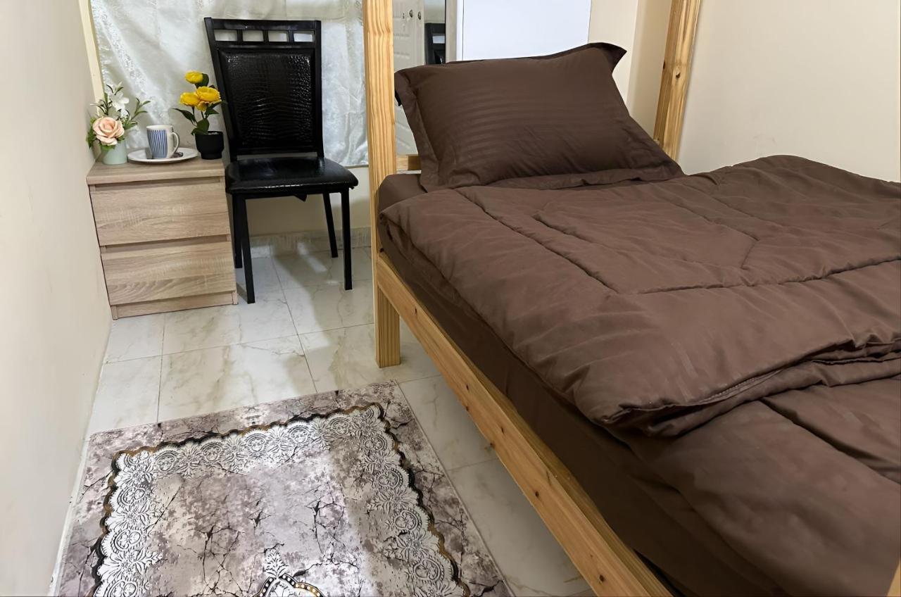 MBZ - Amazing Room - 2