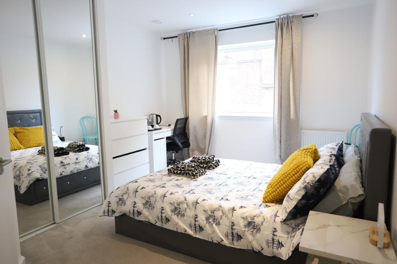 Spacious 3-Story Retreat with Rooftop Terrace and Modern Amenities - 2