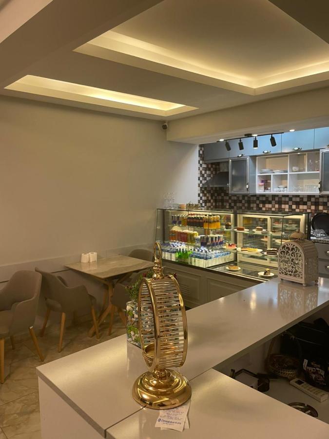 TAKSİM CMLM Suit - 4