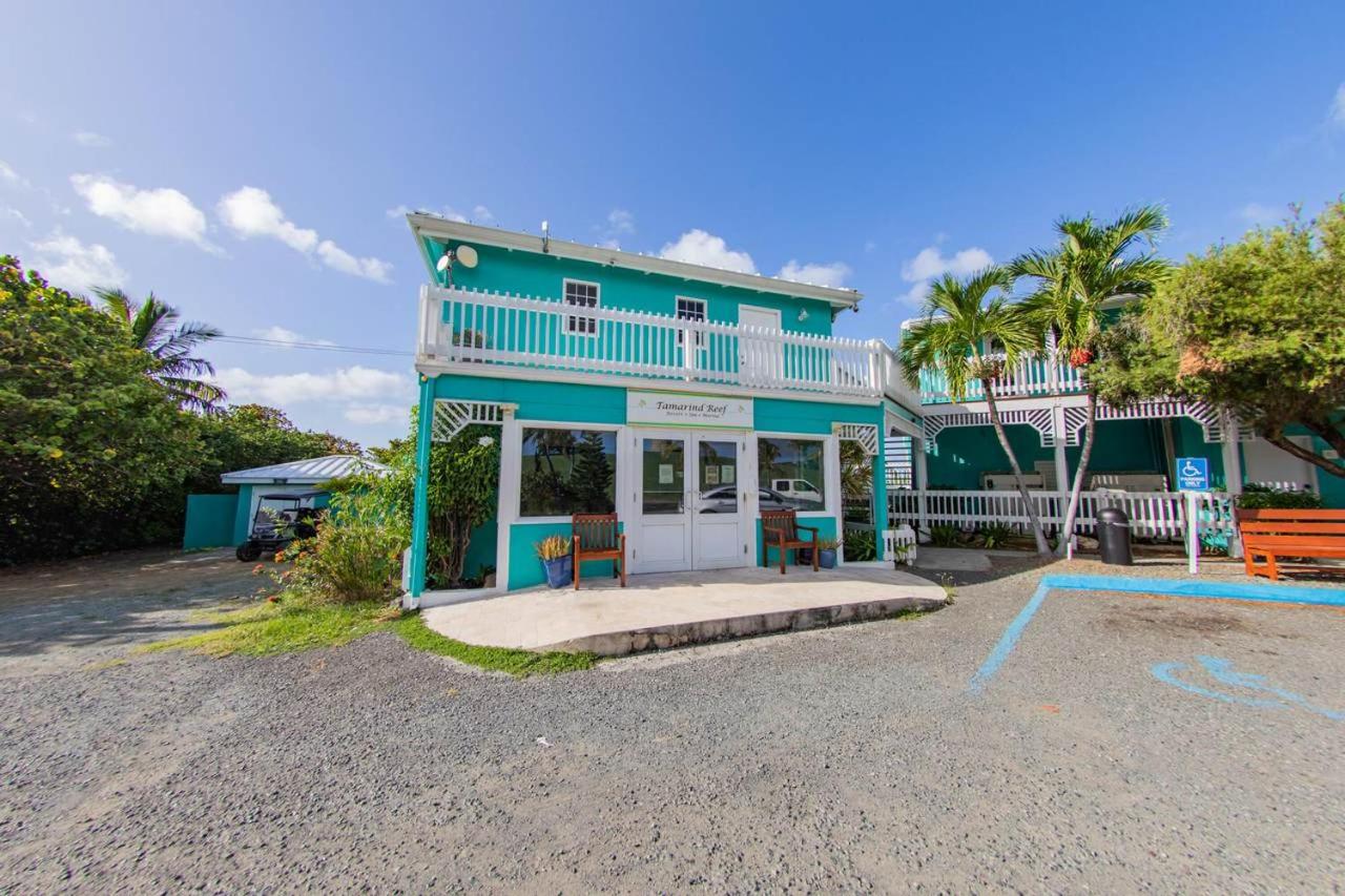 Tamarind Reef Resort Spa & Marina - 4