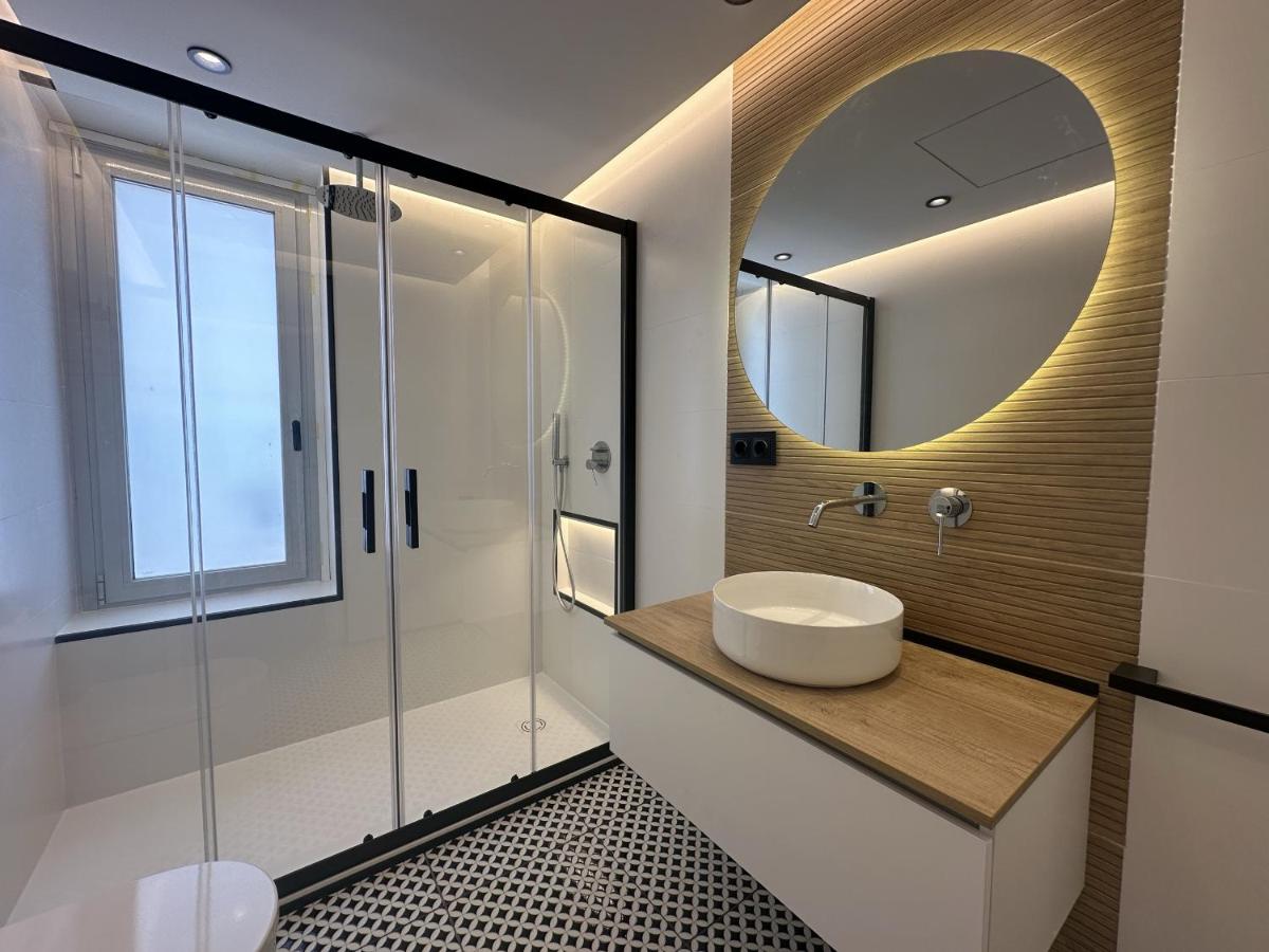 Irreverents Suites - 3