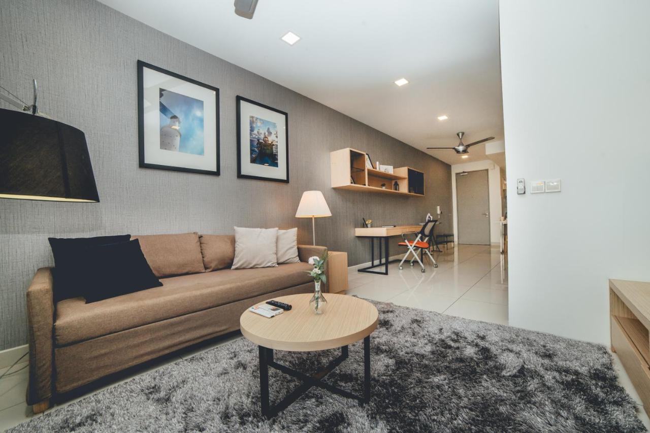 1Tebrau Laconic Lux Suite 1BR nr Columbia Hospital by Our Stay - 4