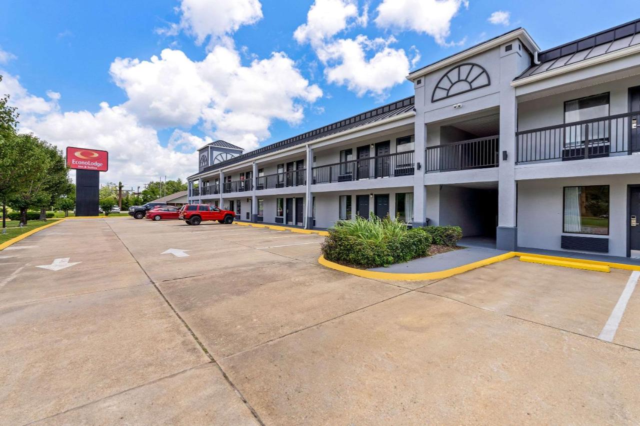 Economy Inn — photo 10