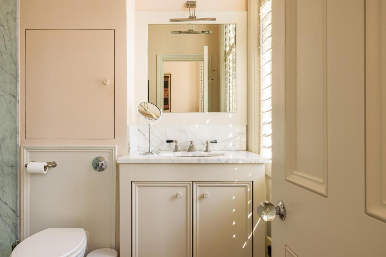 Green History – 3 Bedrooms in Kensington - 3