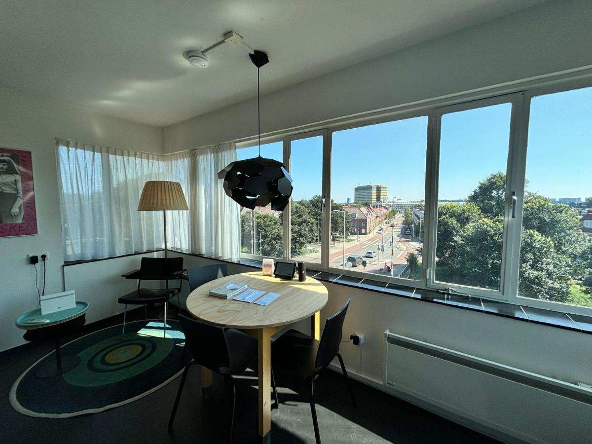 SWEETS - Gerben Wagenaarbrug - 5